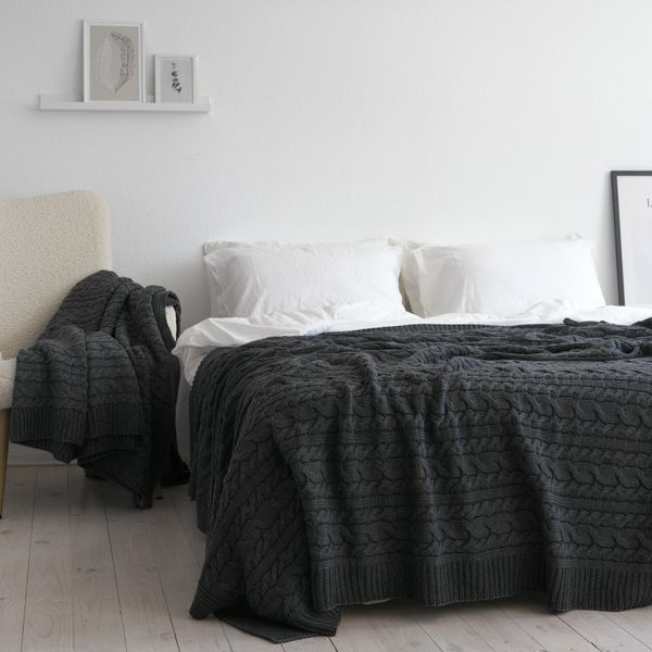 Покривало в'язане 170x240 LA MODNO GENOVA Anthracite (50% бавовна, 50% акрил) антрацитове 200259 фото