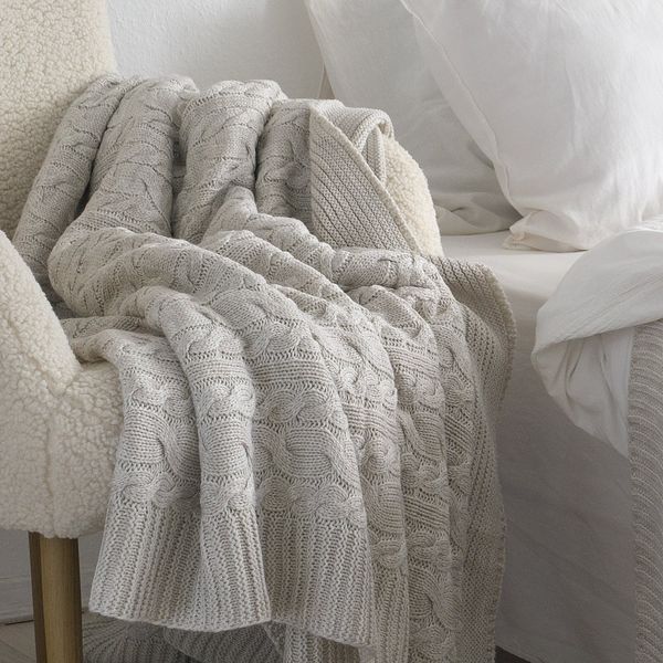 Покривало в'язане 170x240 LA MODNO Genova Natural Linen (50% бавовна, 50% акрил) лляне 200264 фото